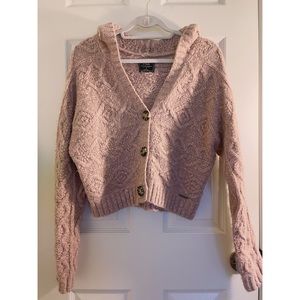 Abercrombie Cropped Cardigan in Dusty Pink